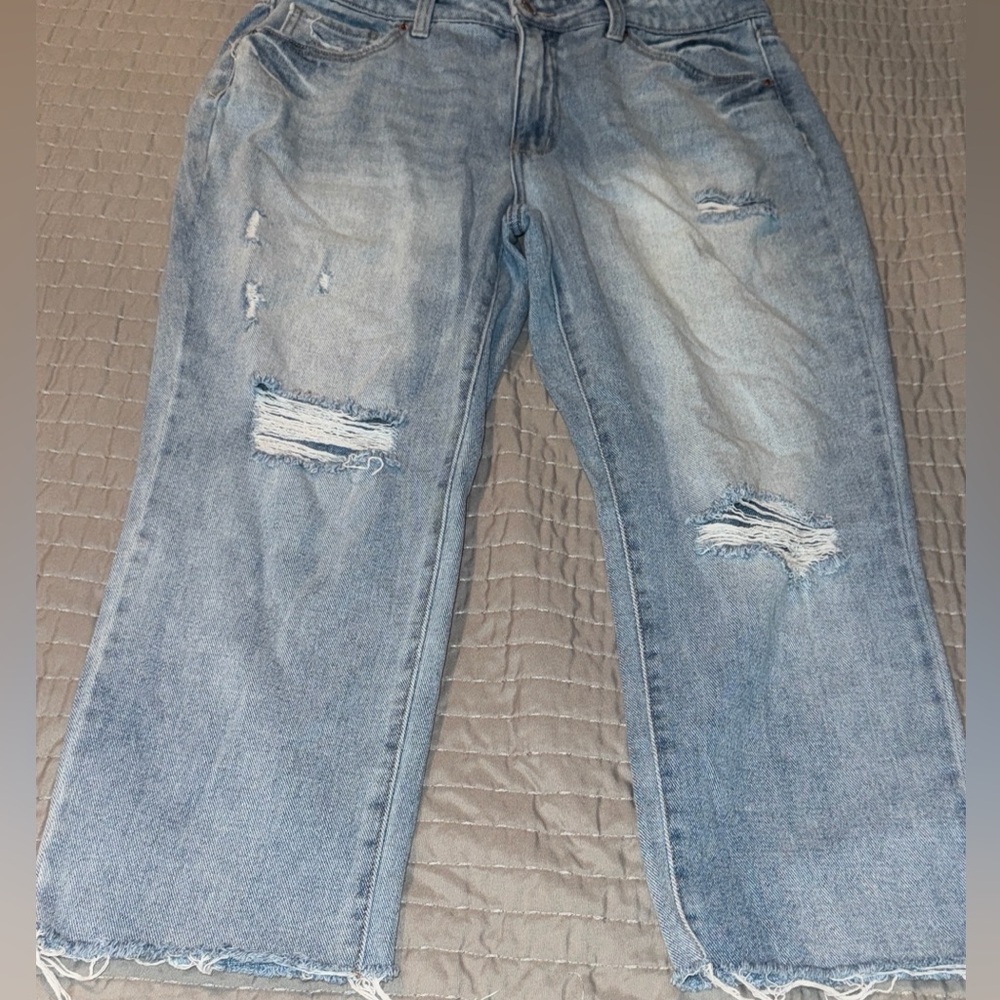 Time and Tru Women’s Light Blue Distressed Boyfriend Jeans